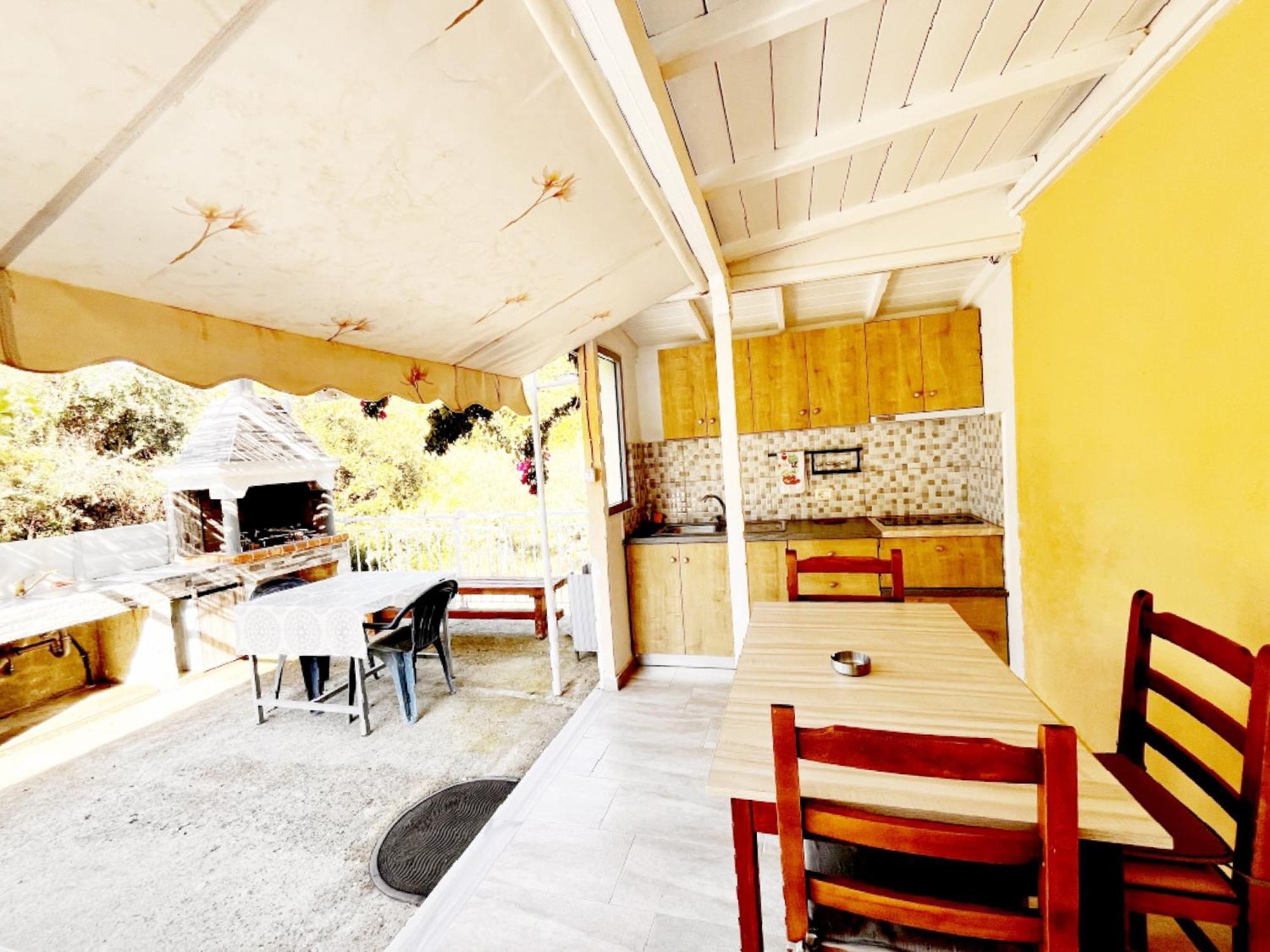 Garden Rooms Himarë Dış mekan fotoğraf