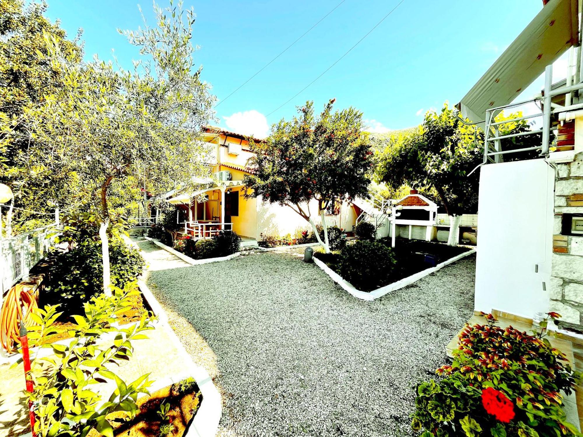 Garden Rooms Himarë Dış mekan fotoğraf